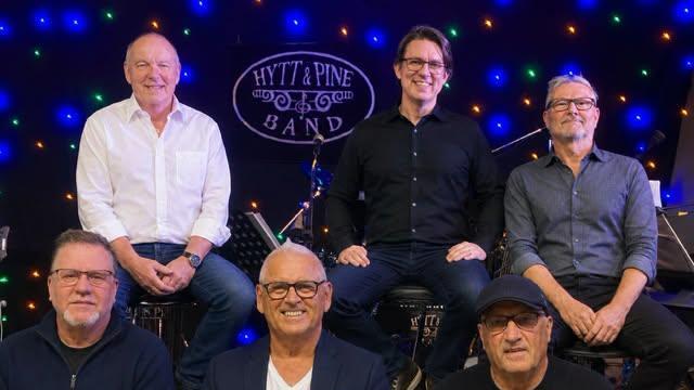 Lenkje til artikkel: Lunsjkonsert med Hytt & Pine Band i Fosnavåg konserthus